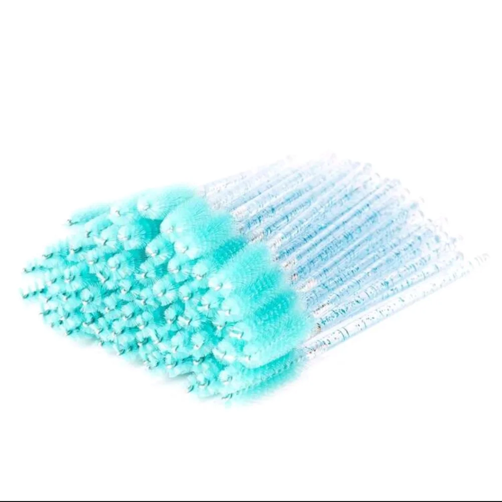 Aqua Glitter Eyelash Brushes
